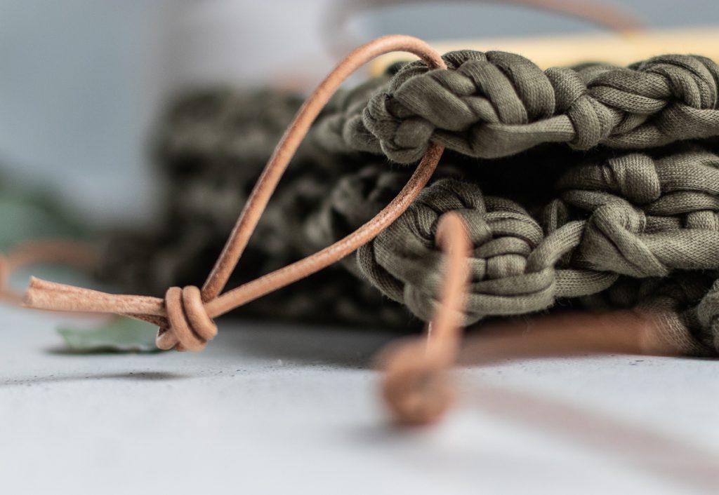 Last Minute Geschenke Untersetzer Aus T Shirt Garn Selber Hakeln